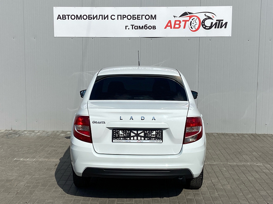Lada (ВАЗ) Granta, 2023г., передний привод, механика