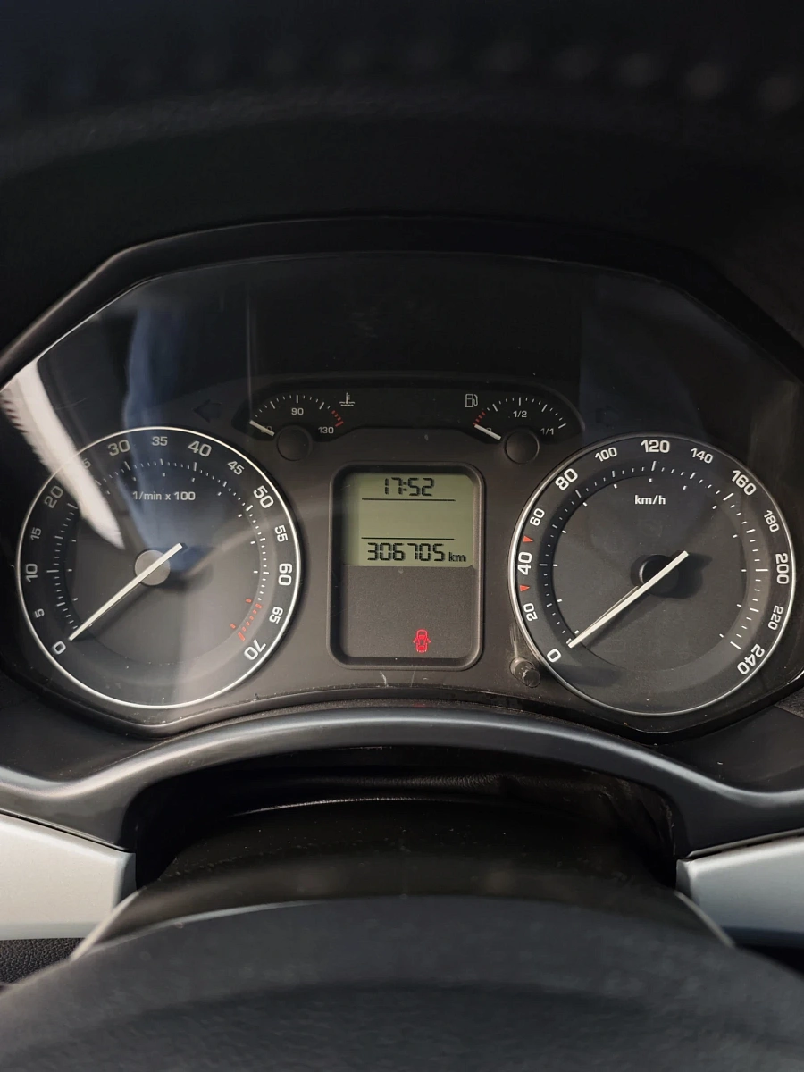 Skoda Octavia, 2008г., полный привод, механика