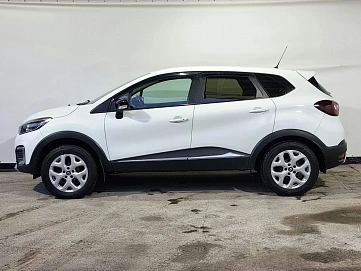 Renault Kaptur, 2017г, передний привод, вариатор