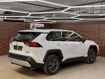 Toyota RAV4, 2025г, полный привод, вариатор