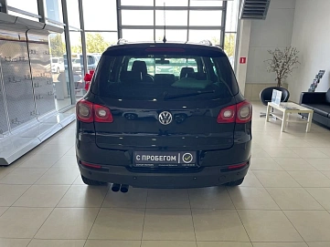 Volkswagen Tiguan, 2009г, полный привод, робот