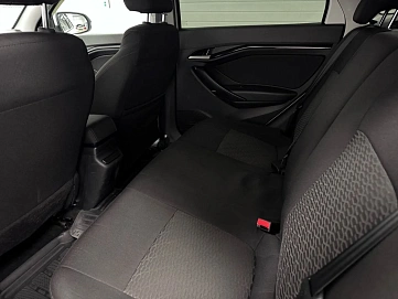 Lada (ВАЗ) Vesta, 2019г, передний привод, механика