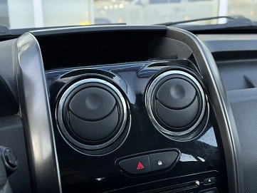 Renault Duster, 2015г, полный привод, механика