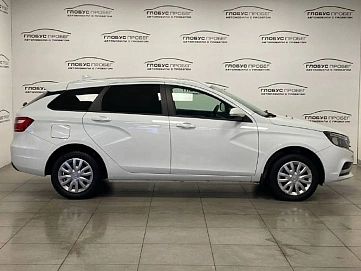 Lada (ВАЗ) Vesta, 2021г, передний привод, механика