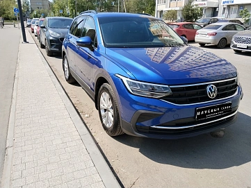 Volkswagen Tiguan, 2021г, передний привод, робот