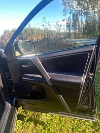 Toyota RAV4, 2013г, полный привод, вариатор