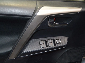 Toyota RAV4, 2014г, полный привод, вариатор