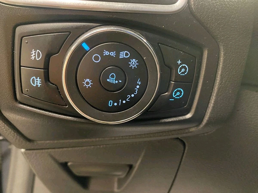 Ford Focus, 2012г., передний привод, механика