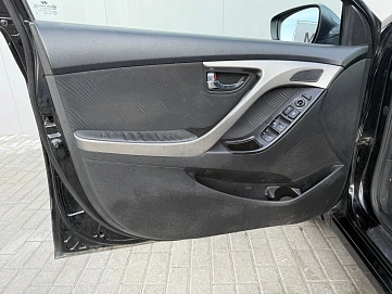 Hyundai Elantra, 2013г, передний привод, автомат