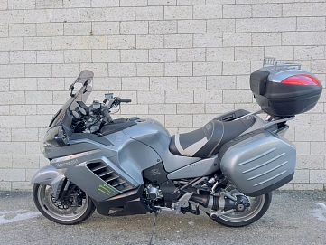 Kawasaki GTR 1400  Concours 14 , 2007г, Кардан привод, 6 передач