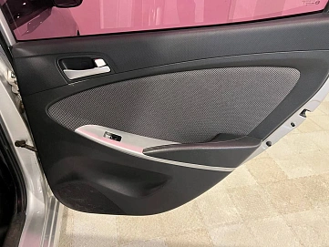 Hyundai Solaris, 2012г, передний привод, автомат