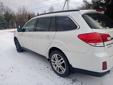 Subaru Outback, 2010г, полный привод, механика