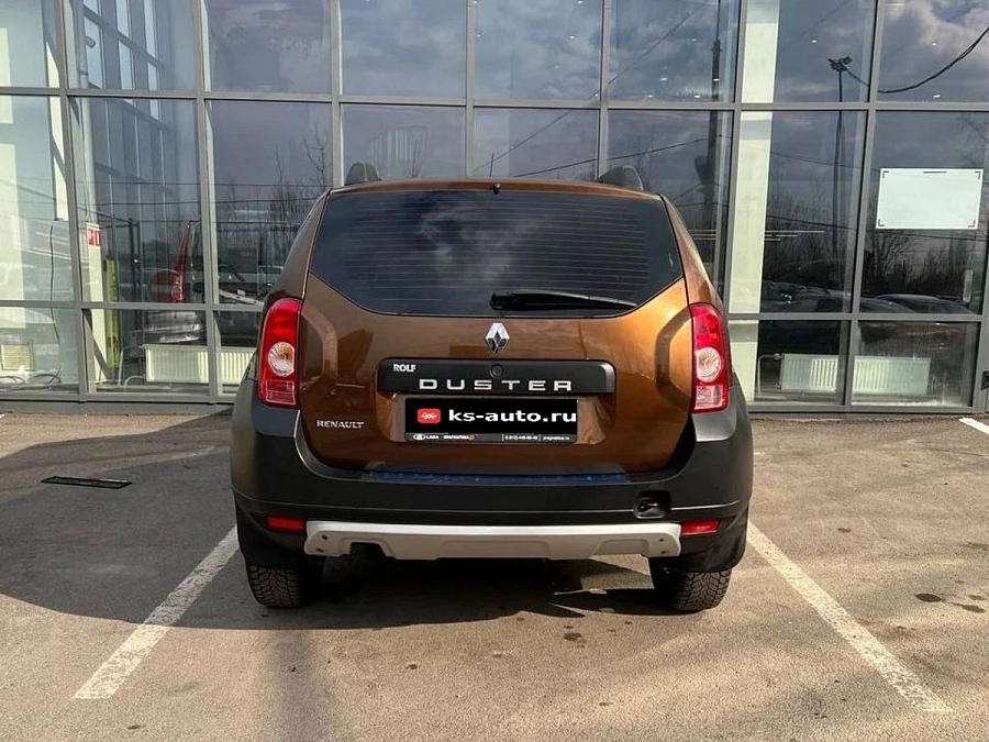 Renault Duster, 2013г., передний привод, механика