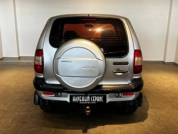 Chevrolet Niva, 2009г, передний привод, механика
