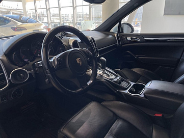 Porsche Cayenne, 2012г, полный привод, автомат