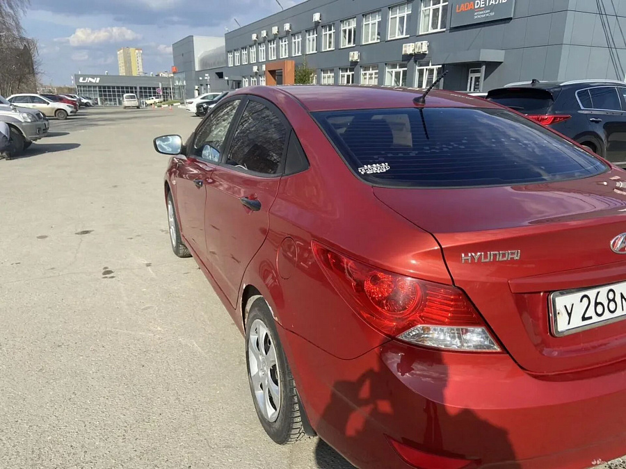 Hyundai Solaris, 2012г., передний привод, механика