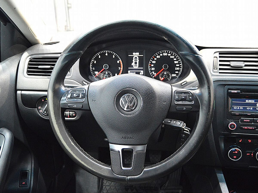 Volkswagen Jetta, 2012г., передний привод, механика