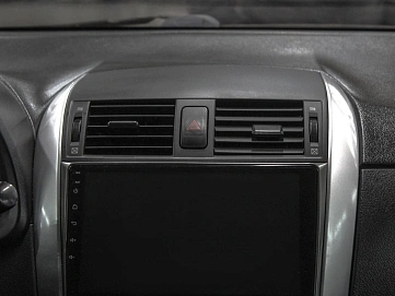 Toyota Corolla, 2012г, передний привод, механика