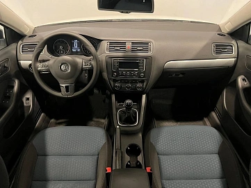 Volkswagen Jetta, 2013г, передний привод, механика