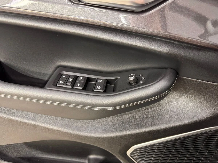 Jeep Grand Cherokee, 2021г., задний привод, автомат