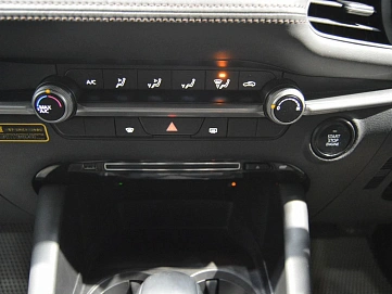 Mazda 3, 2019г, передний привод, автомат