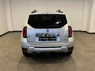 Renault Duster, 2016г, передний привод, автомат