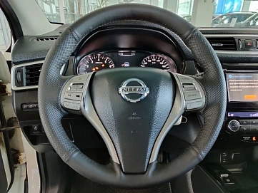 Nissan Qashqai, 2014г, полный привод, вариатор