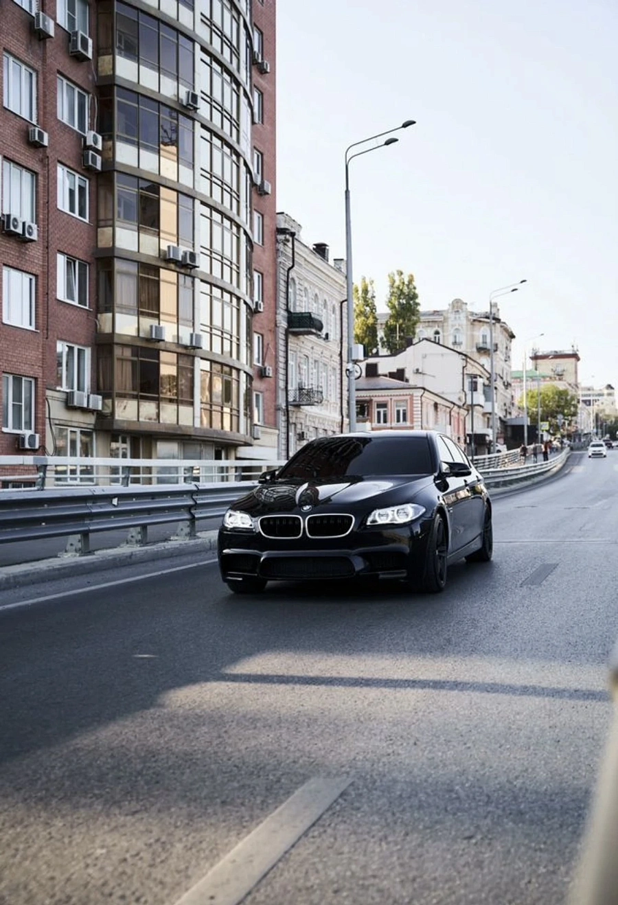 BMW 5 серии, 2015г., задний привод, автомат