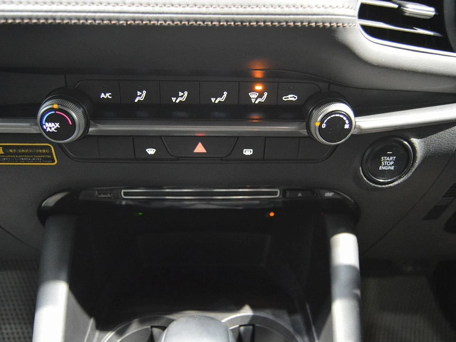 Mazda 3, 2019г., передний привод, автомат