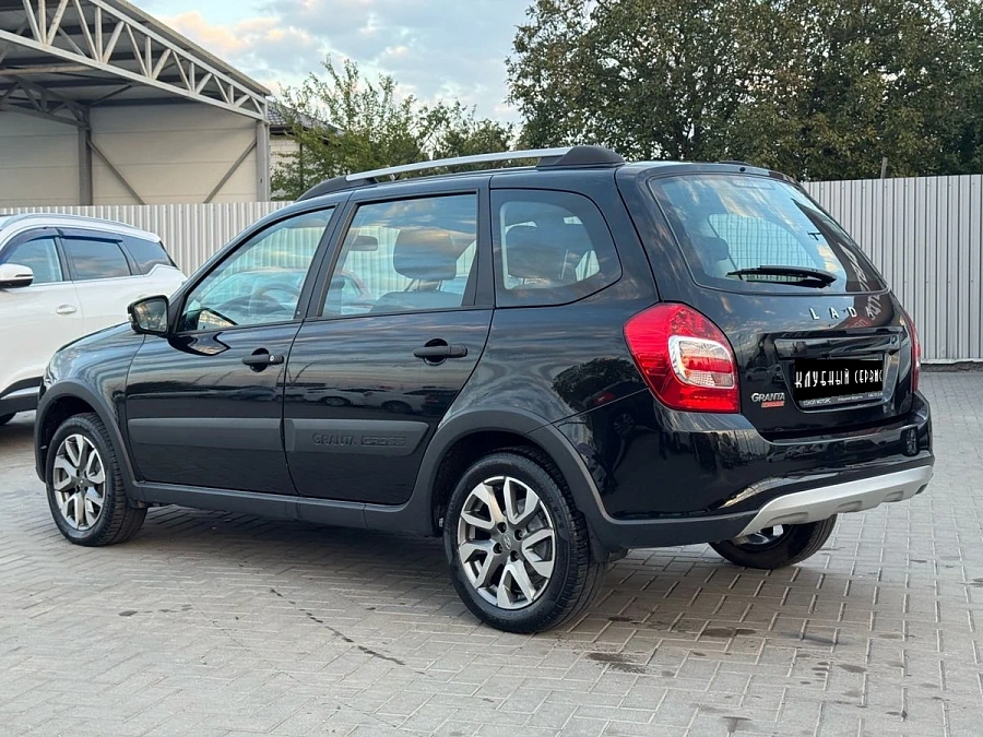 Lada (ВАЗ) , 2023г., передний привод, механика