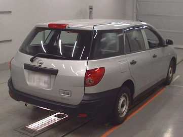 Nissan AD, 2021г, передний привод, вариатор