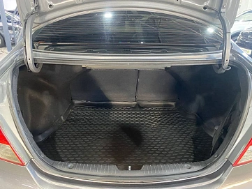 Hyundai Solaris, 2011г, передний привод, автомат