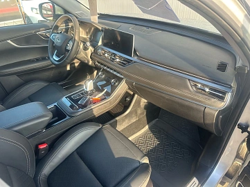 Chery Tiggo 8, 2023г, передний привод, робот