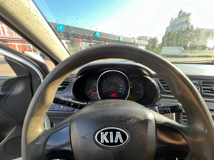 Kia Rio, 2012г., передний привод, механика