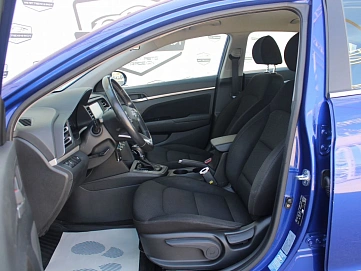 Hyundai Elantra, 2019г, передний привод, автомат