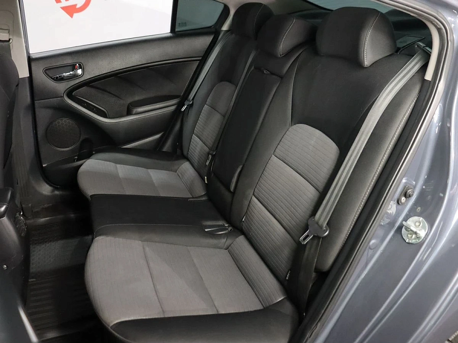 Kia Cerato, 2013г., передний привод, автомат