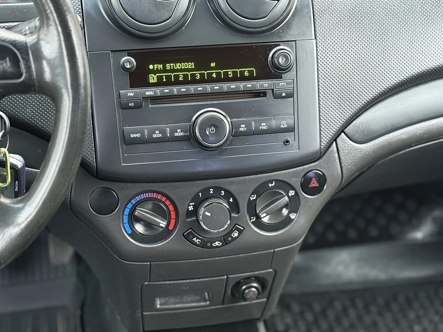 Chevrolet Aveo, 2007г., передний привод, механика