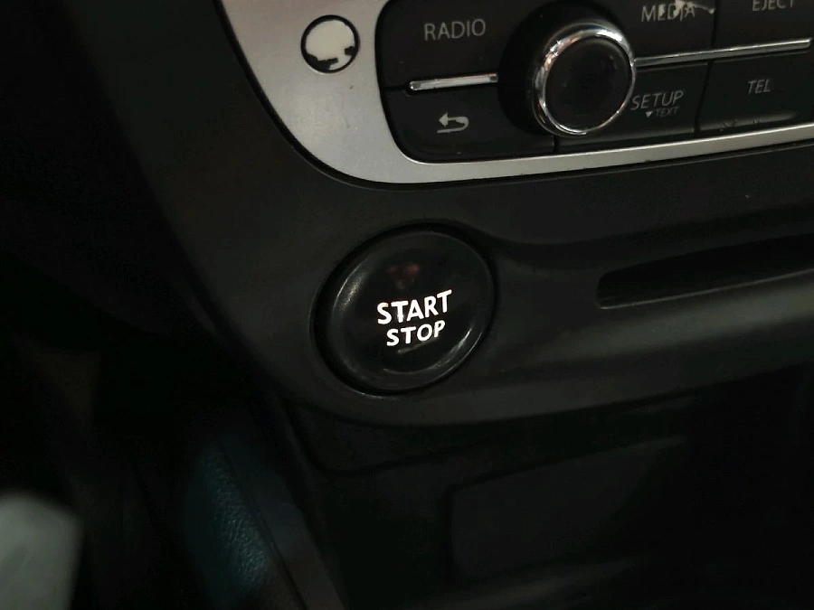 Renault Fluence, 2013г., передний привод, вариатор