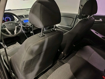 Hyundai Solaris, 2012г, передний привод, автомат