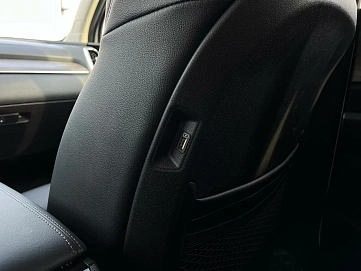 Kia Sorento, 2020г, передний привод, автомат