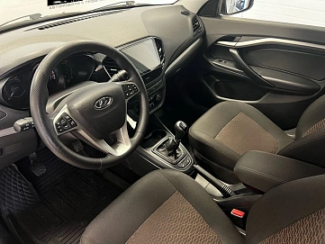 Lada (ВАЗ) Vesta, 2018г, передний привод, механика