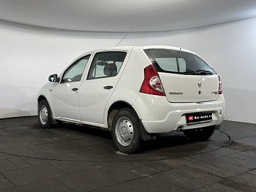 Renault Sandero, 2011г, передний привод, механика