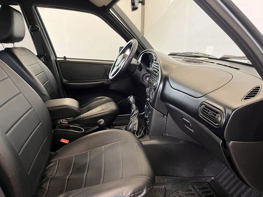 Chevrolet Niva, 2018г., полный привод, механика
