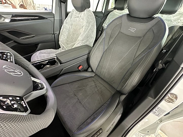 Volkswagen Tiguan, 2026г., полный привод, робот