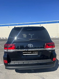 Toyota Land Cruiser, 2018г, полный привод, автомат