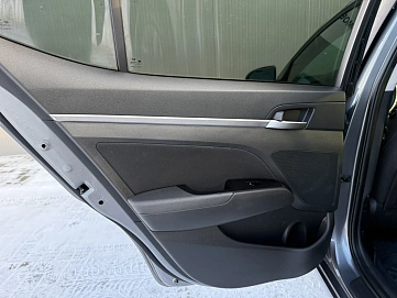 Hyundai Elantra, 2019г, передний привод, автомат