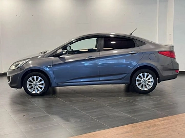 Hyundai Solaris, 2013г, передний привод, автомат