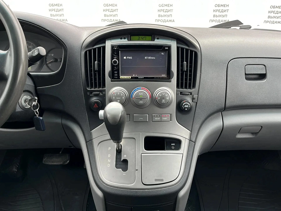 Hyundai Grand Starex, 2008г., задний привод, автомат