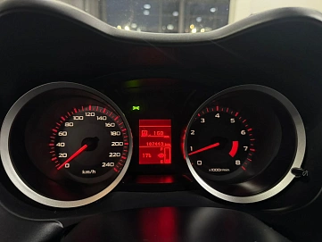 Mitsubishi Lancer, 2009г, передний привод, автомат