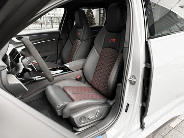 Audi RS 6, 2025г, полный привод, автомат